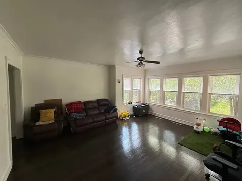 6419 North Fairfield Avenue Chicago IL 60645