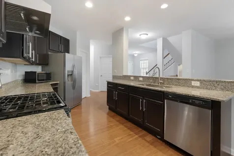 1022 Ravendale Court Naperville IL 60540