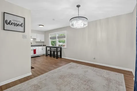 702 West Fitzhenry Court Glenwood IL 60425