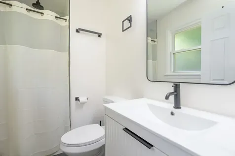 702 West Fitzhenry Court Glenwood IL 60425