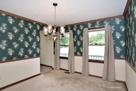 841 Hemlock Drive Sleepy Hollow IL 60118