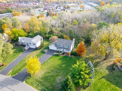 841 Hemlock Drive Sleepy Hollow IL 60118
