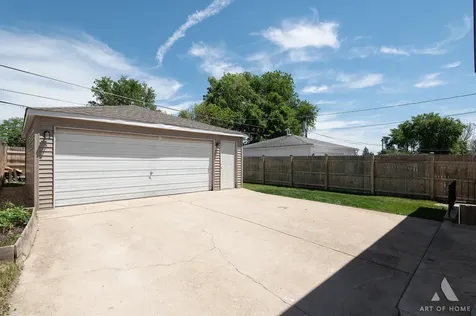 16781 Hilltop Avenue Orland Hills IL 60487