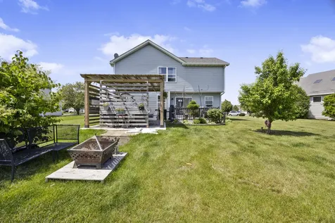 117 Stonebrook Avenue Matteson IL 60443