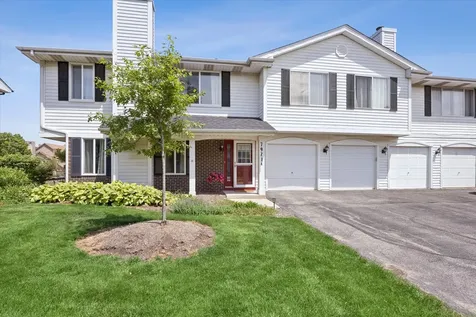 7921 Knottingham Circle Darien IL 60561