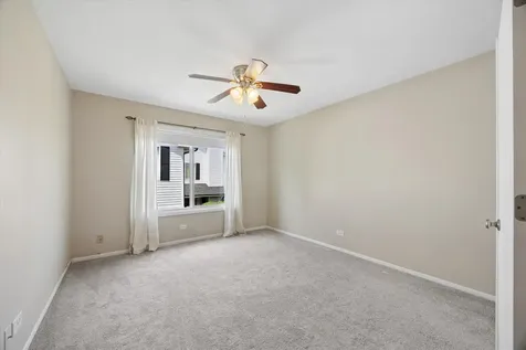 7921 Knottingham Circle Darien IL 60561