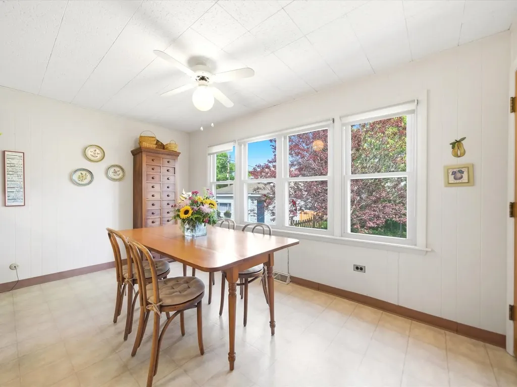5733 North Marmora Avenue Chicago IL 60646