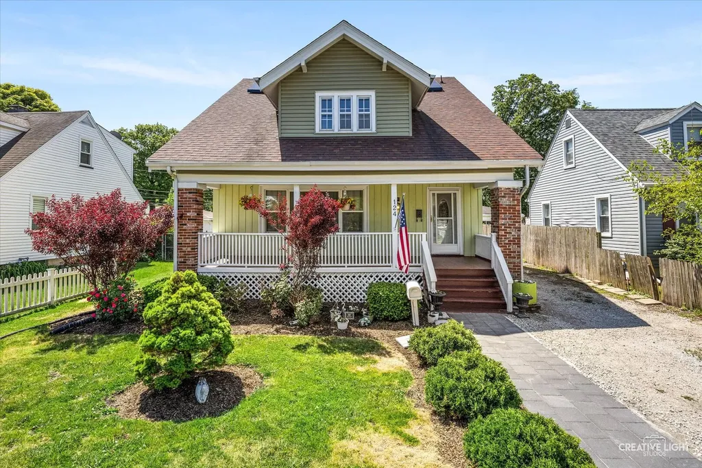 124 West Stimmel Street West Chicago IL 60185