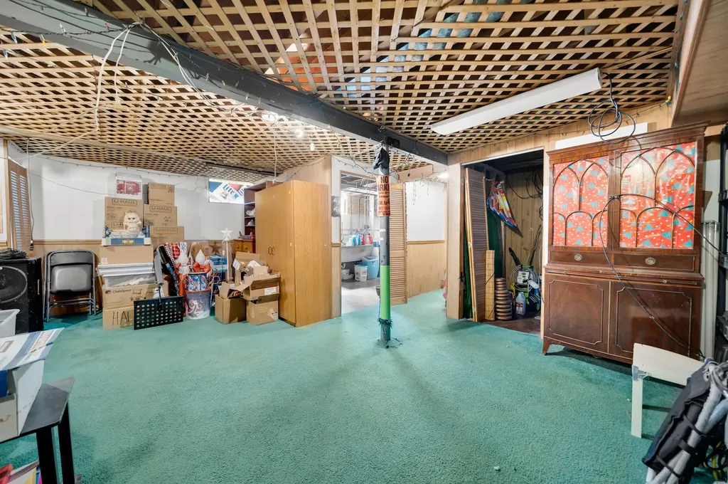 4313 West 77th Place W Chicago IL 60652