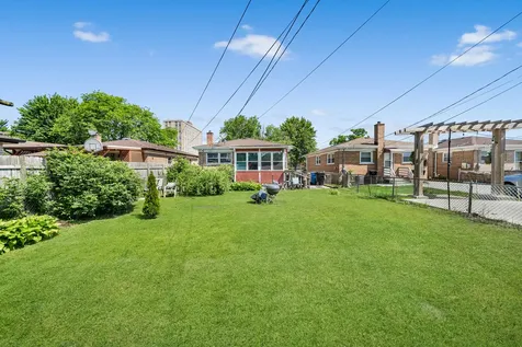 4313 West 77th Place W Chicago IL 60652