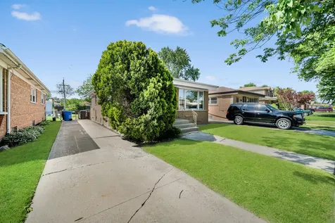 4313 West 77th Place W Chicago IL 60652