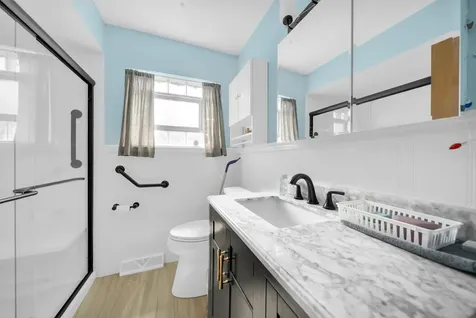 4313 West 77th Place W Chicago IL 60652
