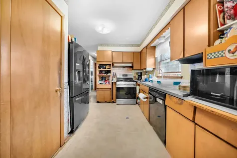 4313 West 77th Place W Chicago IL 60652