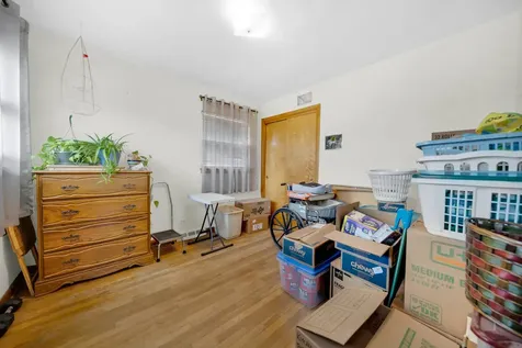 4313 West 77th Place W Chicago IL 60652