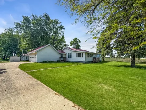 3849 East 22nd Road Serena IL 60549