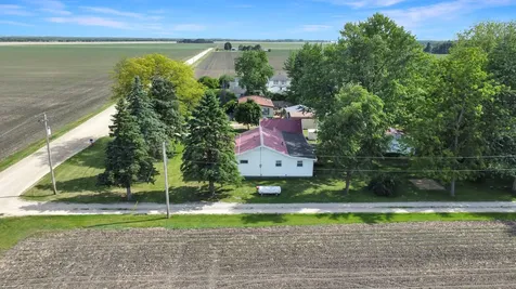 3849 East 22nd Road Serena IL 60549