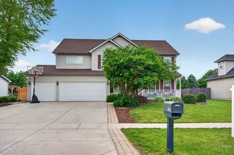 929 Churchill Drive Plano IL 60545