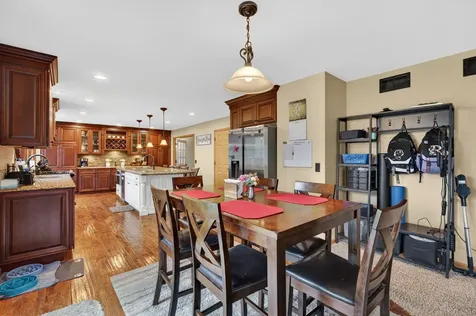 929 Churchill Drive Plano IL 60545