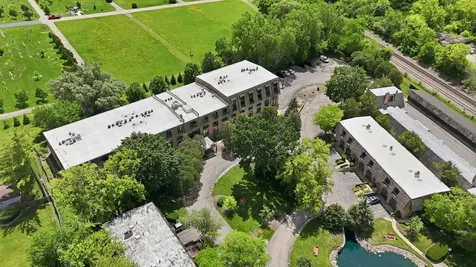 600 West Russell Street Barrington IL 60010
