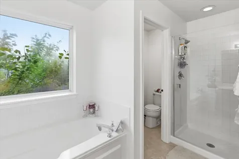 2886 Camden Drive West Chicago IL 60185