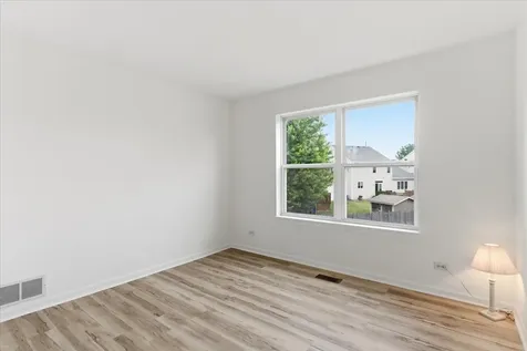 2886 Camden Drive West Chicago IL 60185