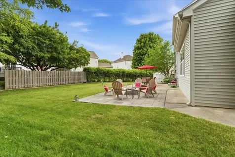 2886 Camden Drive West Chicago IL 60185
