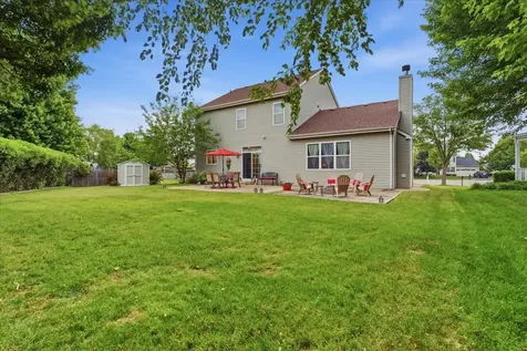 2886 Camden Drive West Chicago IL 60185