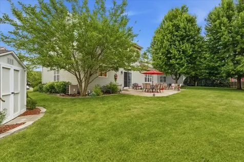 2886 Camden Drive West Chicago IL 60185