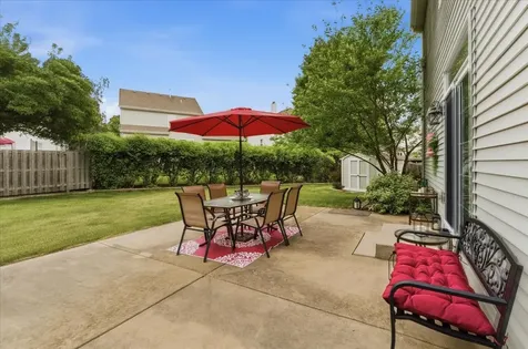 2886 Camden Drive West Chicago IL 60185