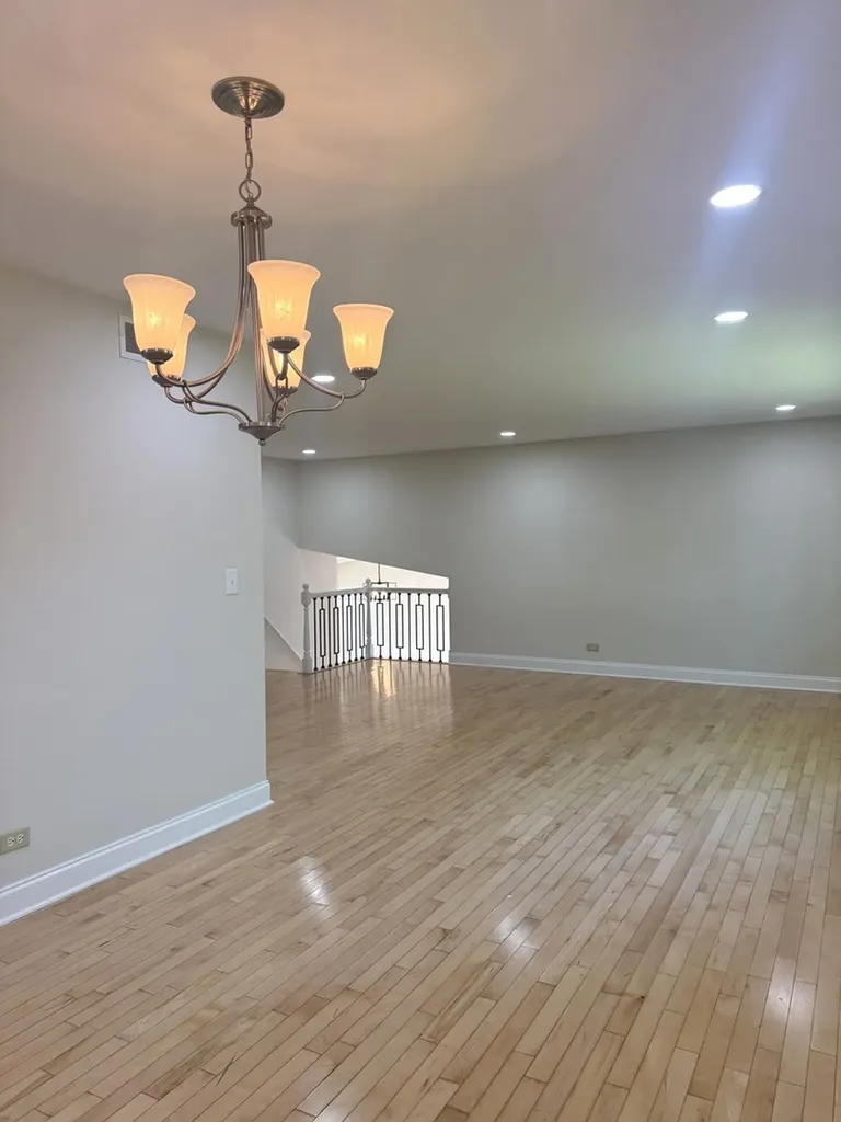 425 Carriage Hill Road Naperville IL 60565