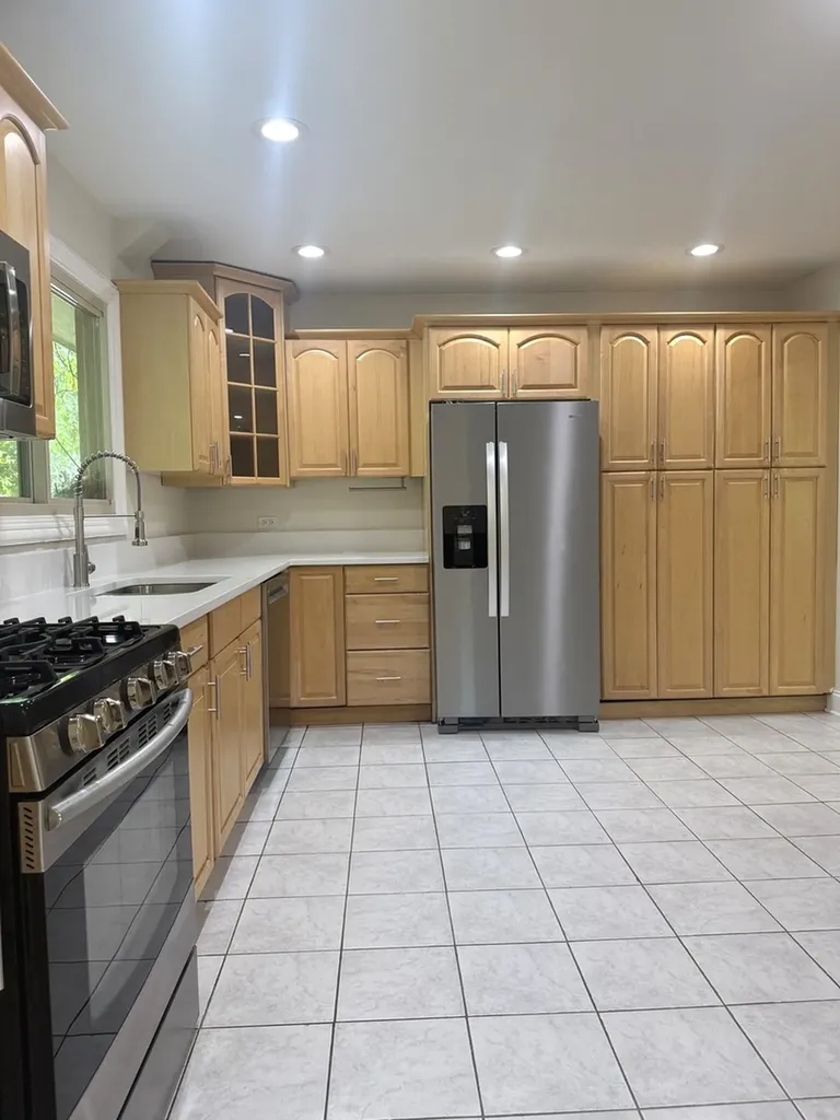 425 Carriage Hill Road Naperville IL 60565