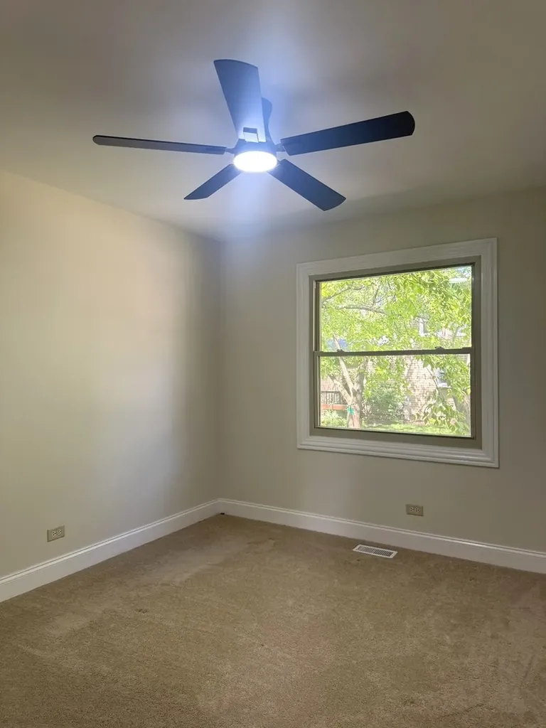425 Carriage Hill Road Naperville IL 60565