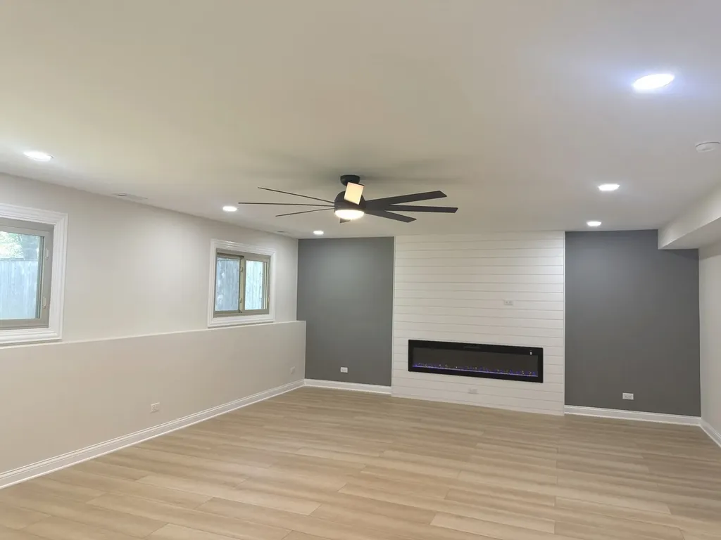 425 Carriage Hill Road Naperville IL 60565