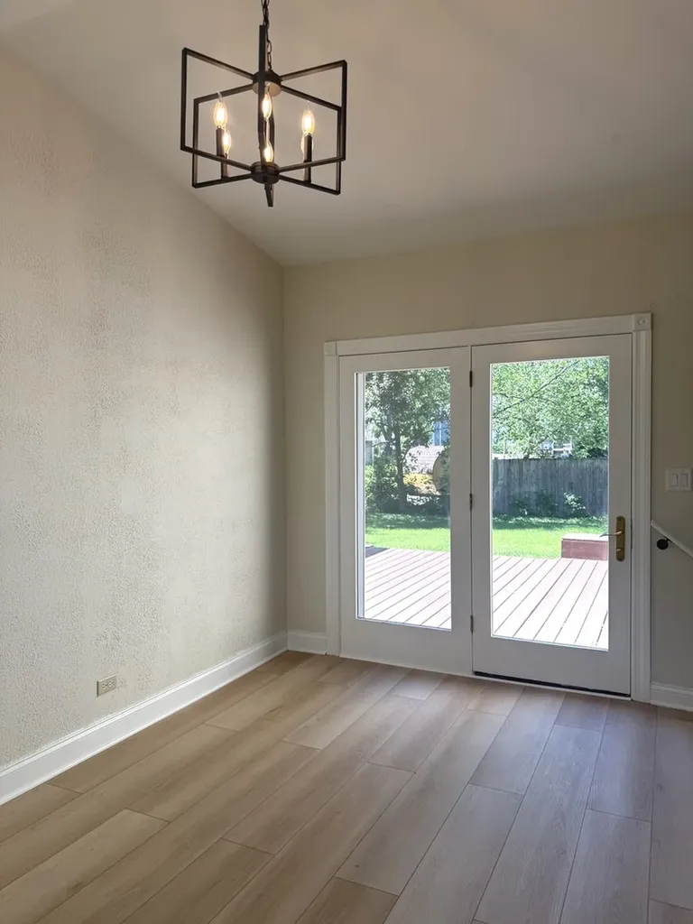 425 Carriage Hill Road Naperville IL 60565