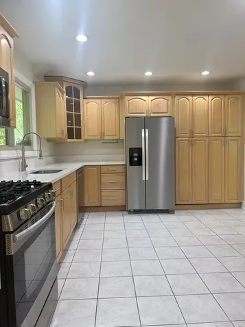 425 Carriage Hill Road Naperville IL 60565