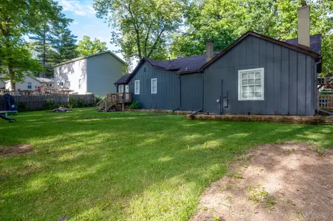 36 Hillcrest Avenue Fox Lake IL 60020