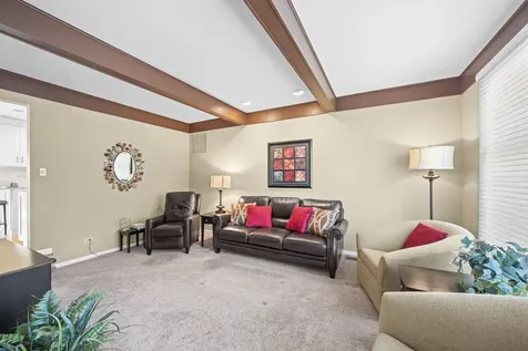 3515 Treaty Lane Hoffman Estates IL 60192