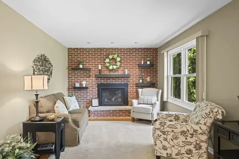 3515 Treaty Lane Hoffman Estates IL 60192