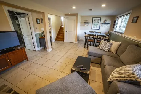 10435 Barnard Drive Chicago Ridge IL 60415