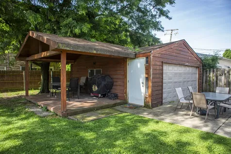 10435 Barnard Drive Chicago Ridge IL 60415