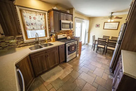 10435 Barnard Drive Chicago Ridge IL 60415