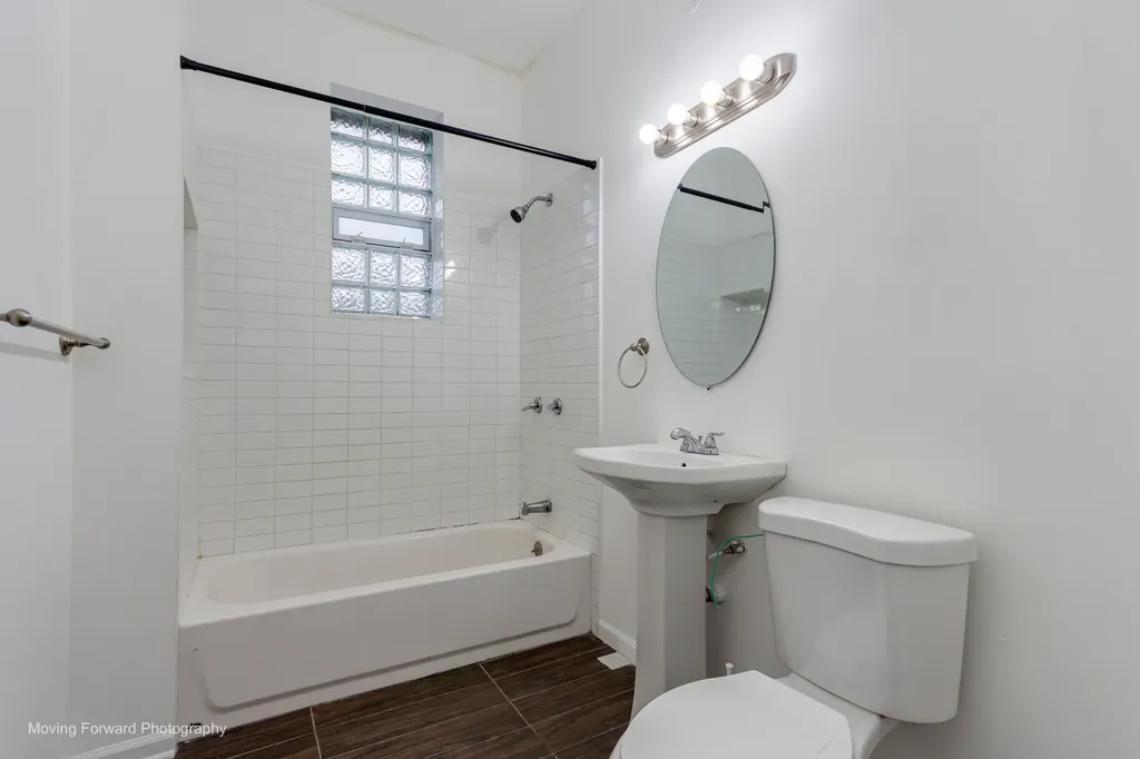 2524 South California Avenue Chicago IL 60608