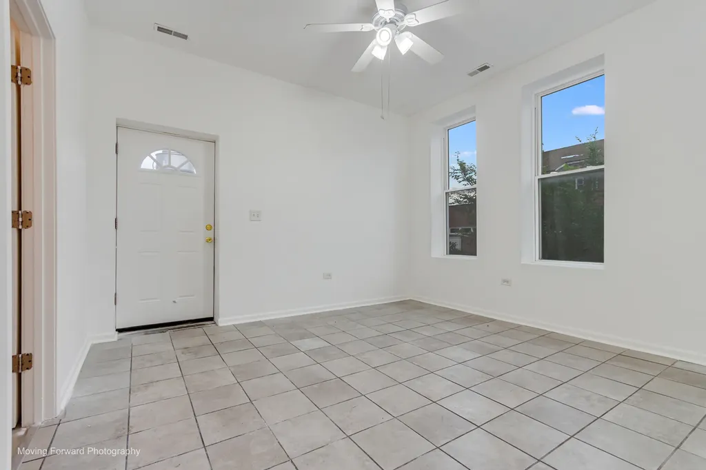 2524 South California Avenue Chicago IL 60608