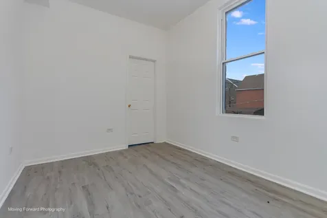 2524 South California Avenue Chicago IL 60608