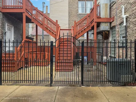 2524 South California Avenue Chicago IL 60608