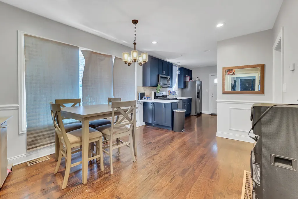 7010 South Wabash Avenue Chicago IL 60637