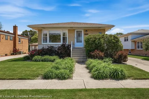 12213 South Hamlin Avenue Alsip IL 60803
