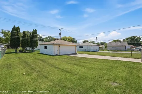 12213 South Hamlin Avenue Alsip IL 60803