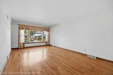 12213 South Hamlin Avenue Alsip IL 60803