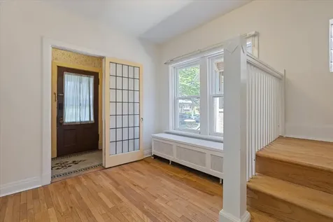6515 North Maplewood Avenue Chicago IL 60645